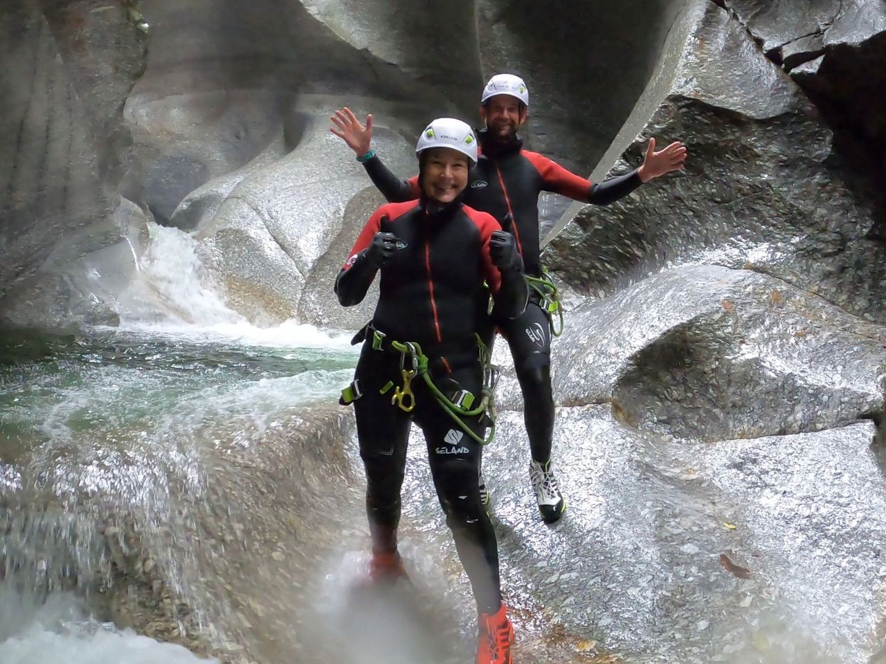 Pontirone Schlucht Canyoning 3 Stunden für Fortgeschrittene