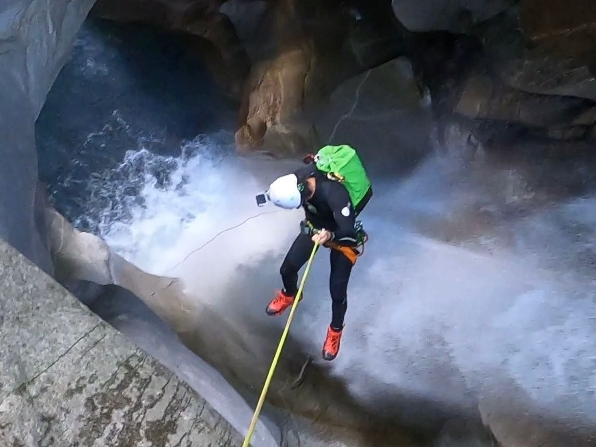 Lodrino Schlucht Canyoning für Experten ganzer Tag