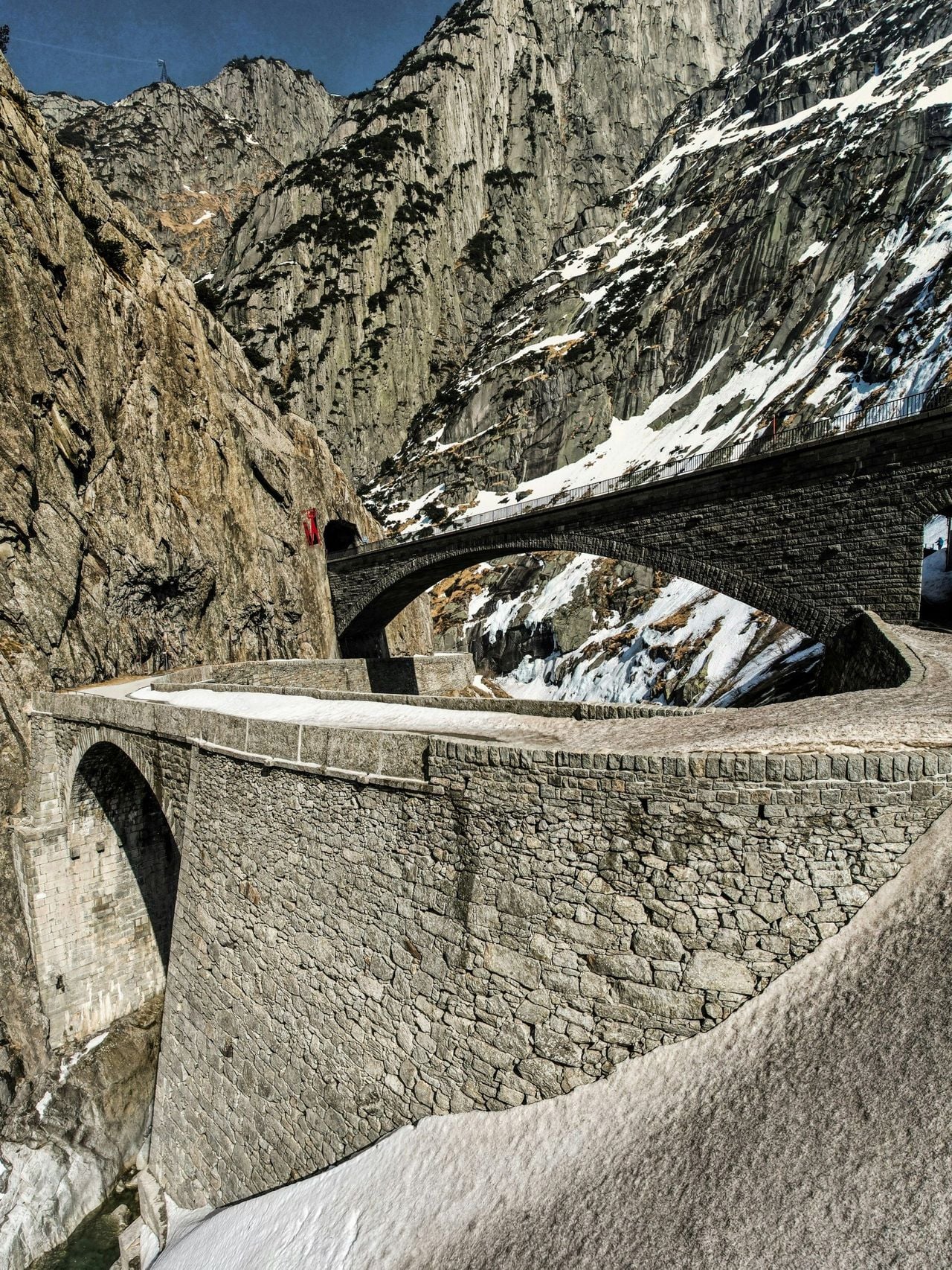 Susten Postbus pass ride from Andermatt or Meiringen