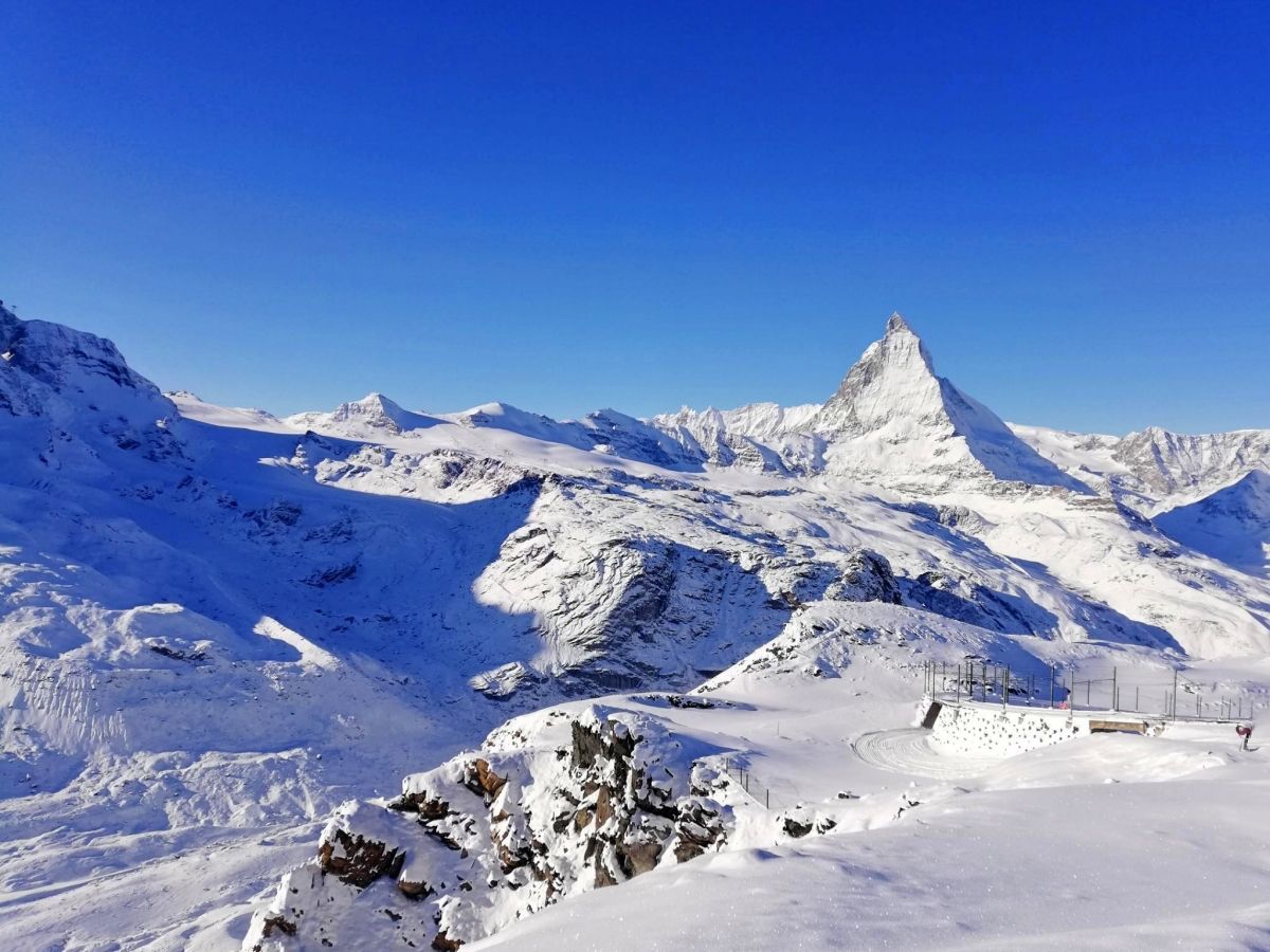 Matterhorn Glacier Trail Schneeschuhwandern Zermatt