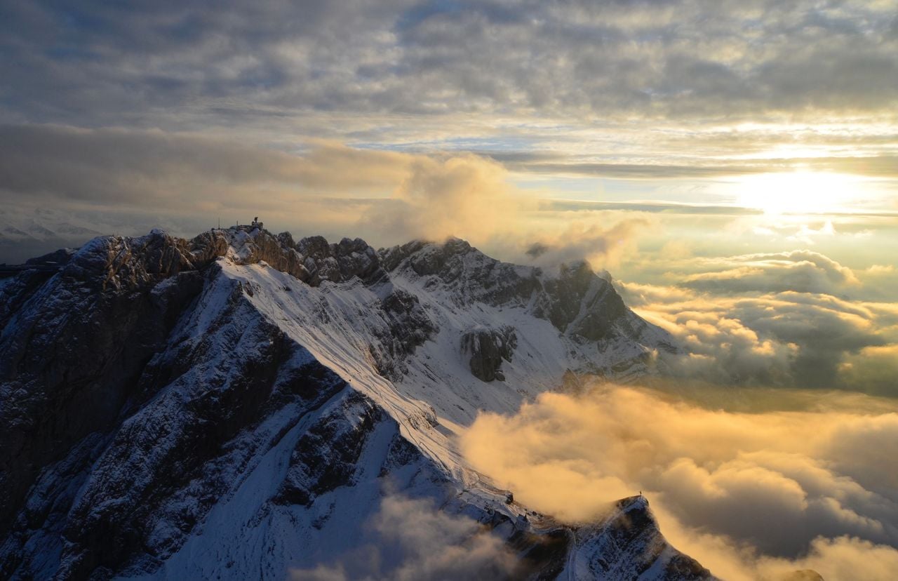 Luzern, Jungfrau und Emmental Rundflug Helikopter 60 Minuten
