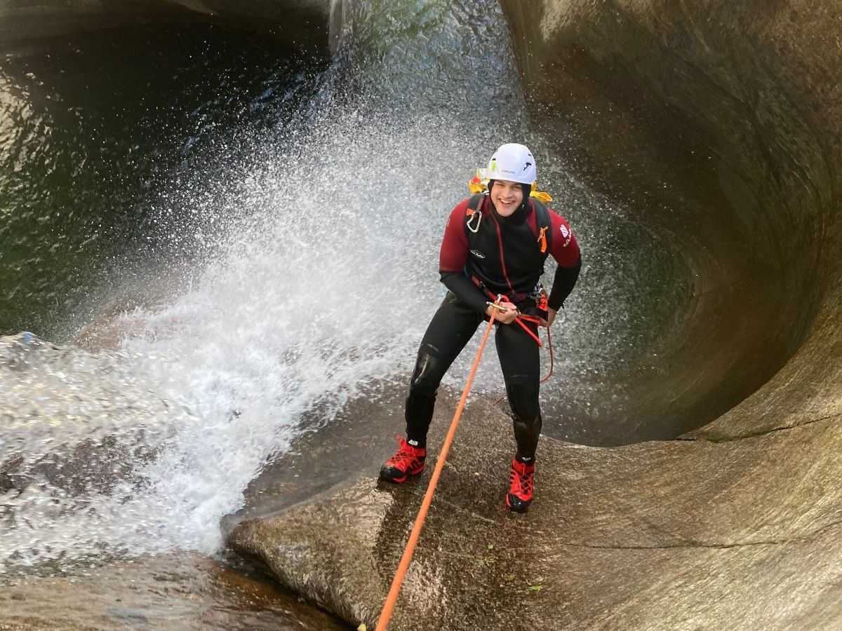 Iragna Schlucht Canyoning für Anfänger