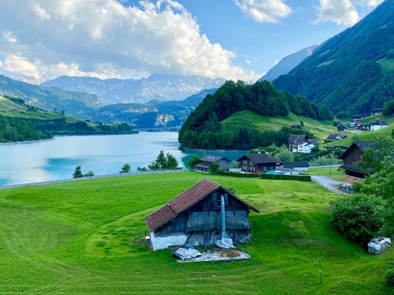 From Zurich: Best of Jungfrau Region Luxury Private Day Tour
