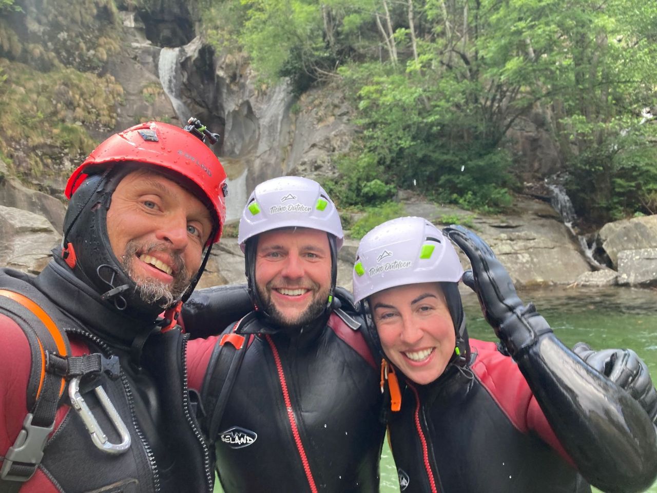 Iragna Schlucht Canyoning für Fortgeschrittene