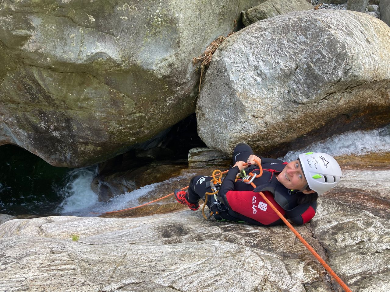 Verzascatal Corippo Schlucht Canyoning für Anfänger
