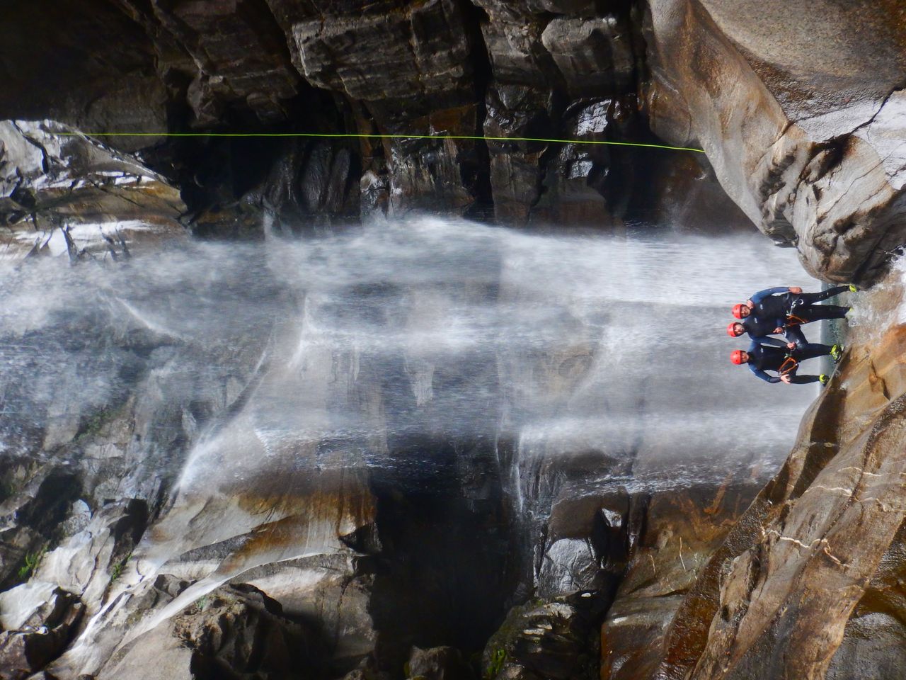 Iragna Schlucht Canyoning für Sportliche halber Tag