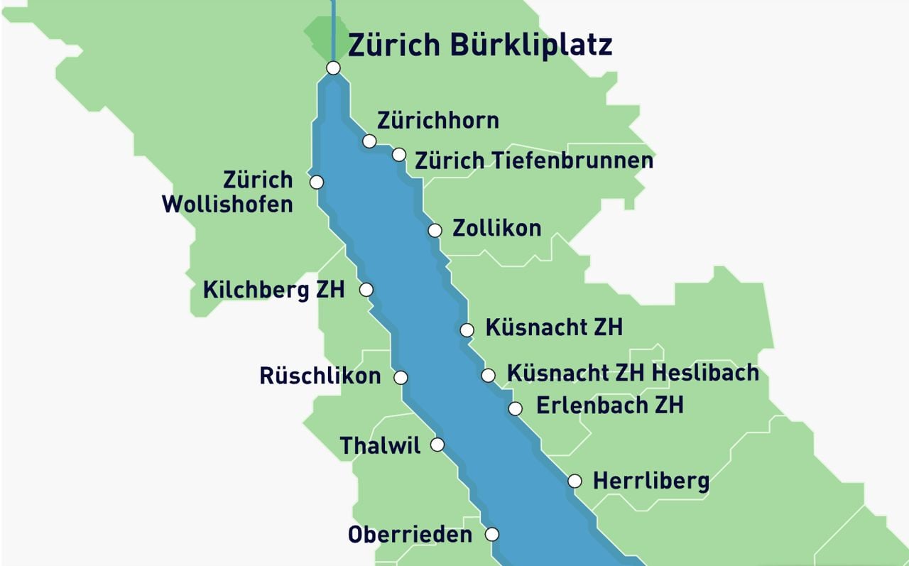 Small lake cruise Lake Zurich from Zurich