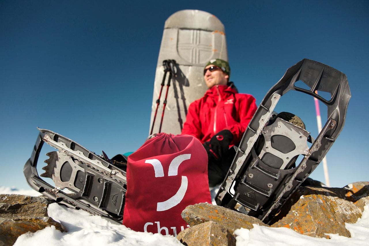 Snowshoe hike Pradaschier from Chur incl. special lunch and train ticket