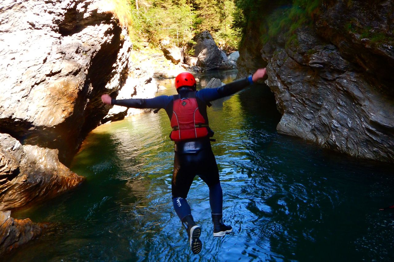 Vira Schlucht Canyoning Familien und Anfänger