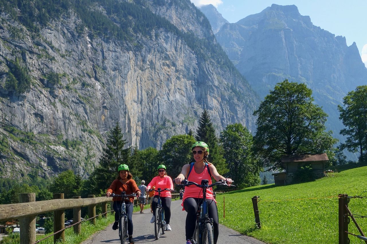 Ab Interlaken: E-Bike Tour nach Lauterbrunnen