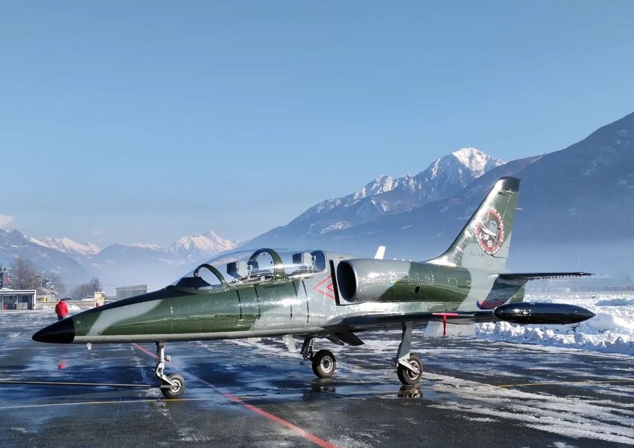 L-39 Jetflug in den Alpen ab Aosta IT