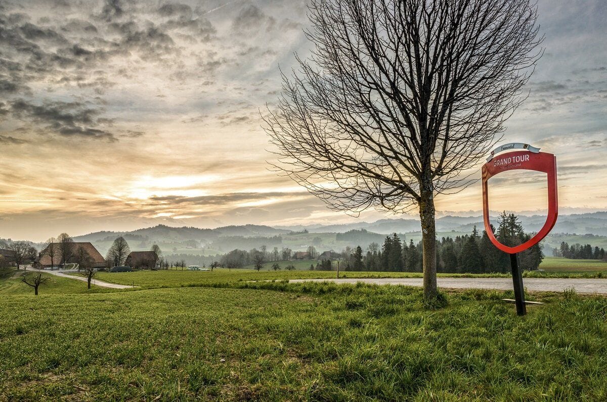 From Lucerne: Day trip to Berne with Kambly and cheese tasting