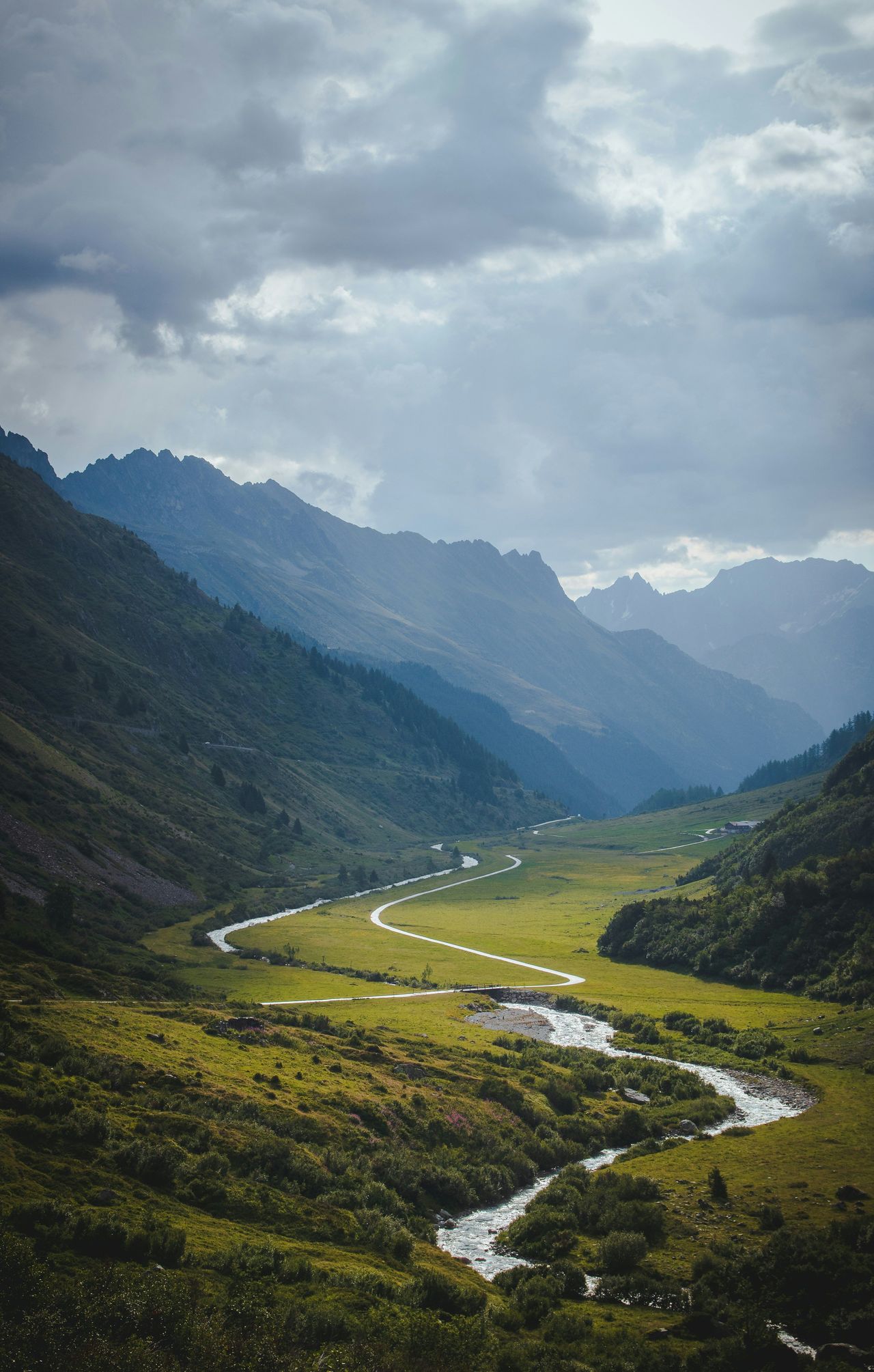 Susten Postbus pass ride from Andermatt or Meiringen