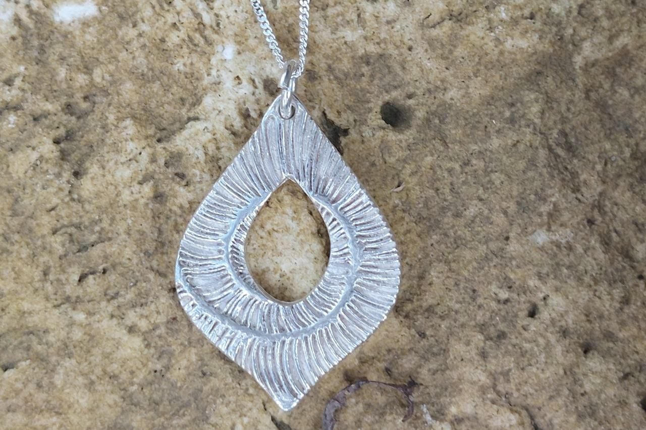 “Modellieren mit Silber” Workshop Silberschmuck in Basel