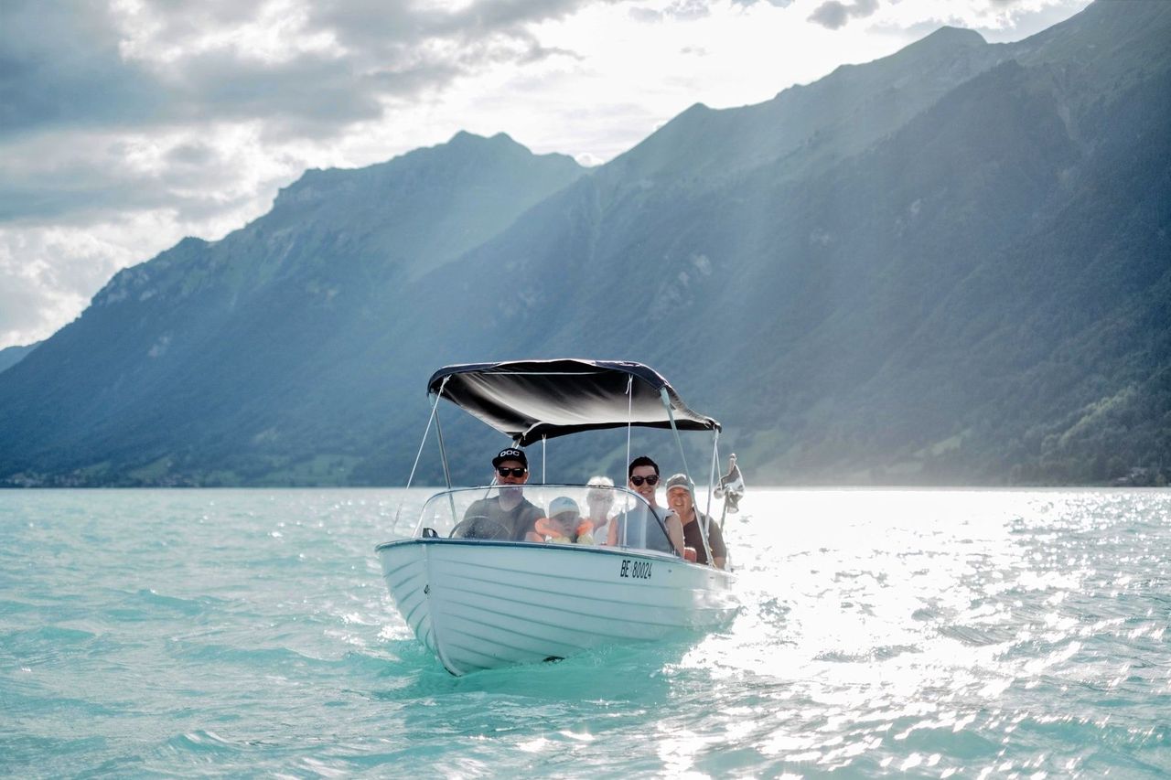 Motorboot prüfungsfrei mieten ab Brienz