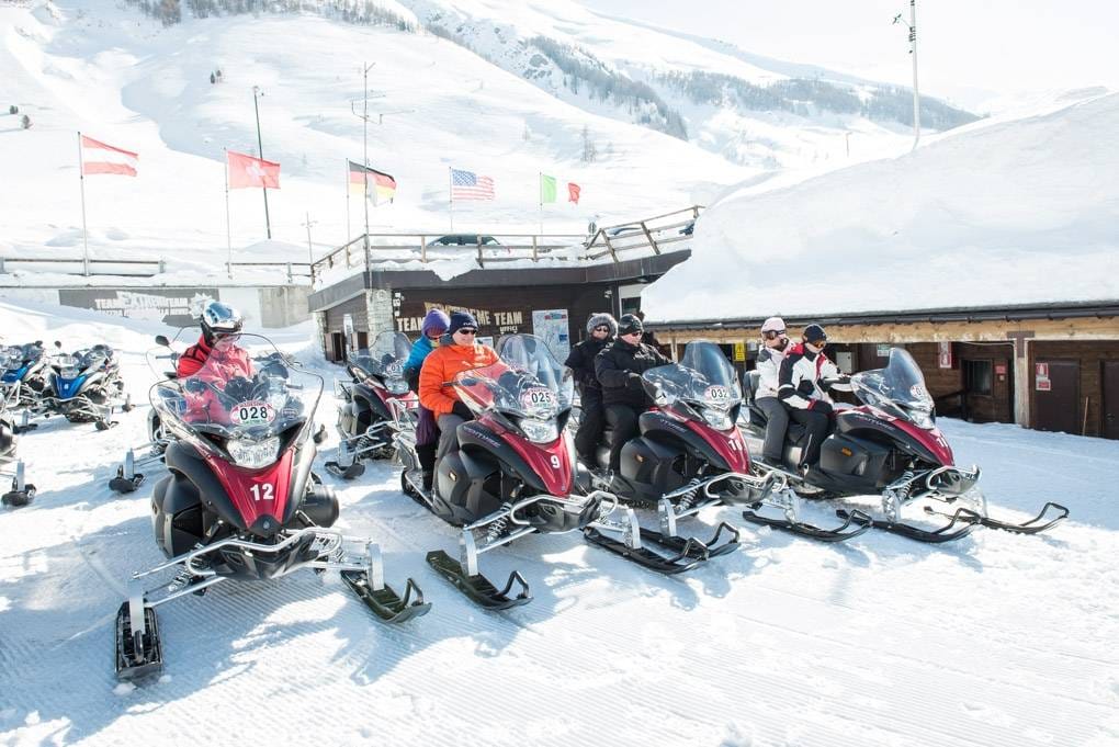 Luxus Schneemobil Tour inkl. Mittagessen ab Madesimo Italien