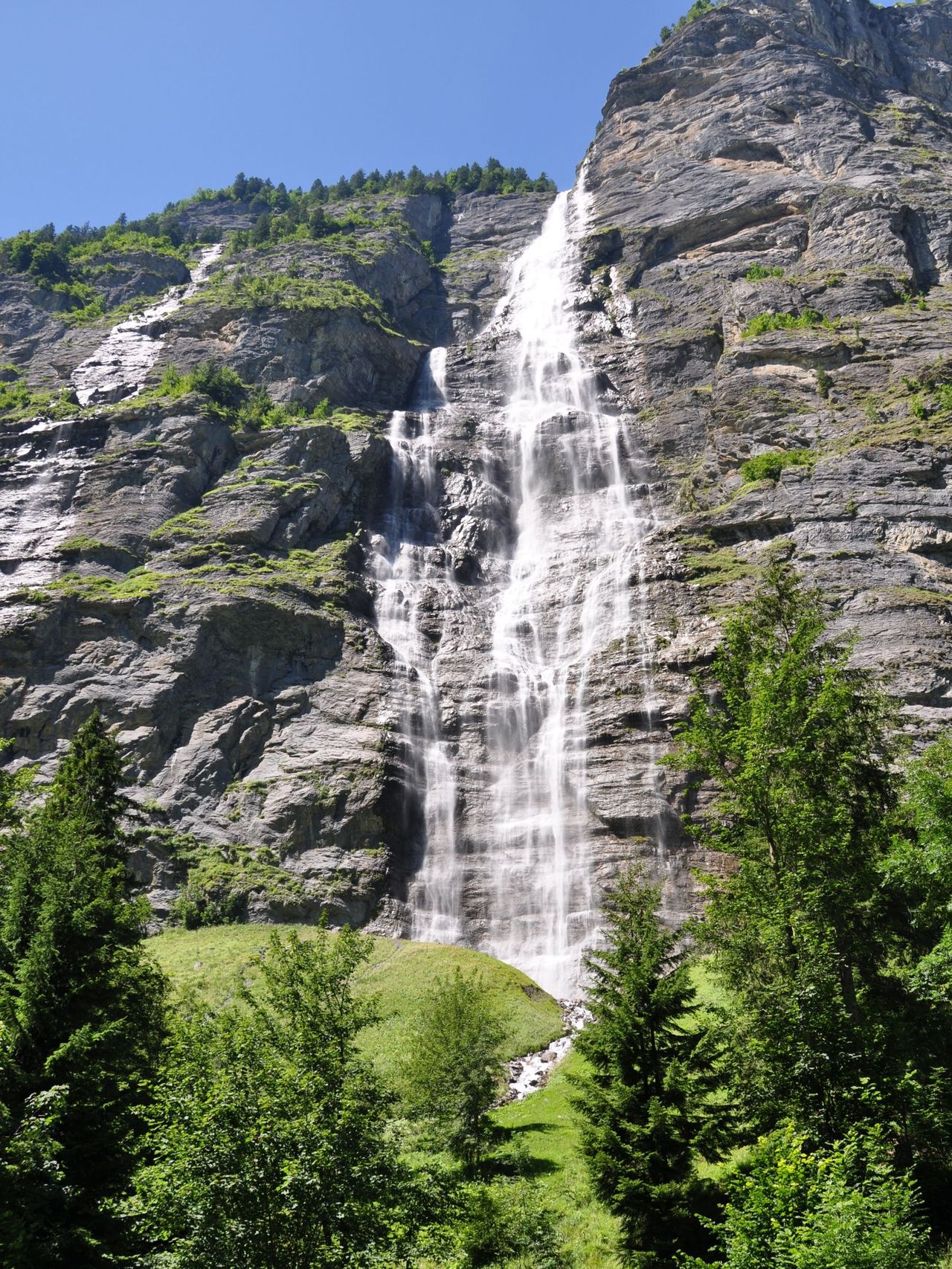 Ab Interlaken: E-Bike Tour nach Lauterbrunnen