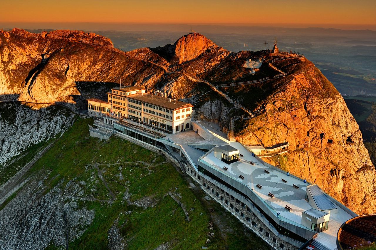 Pilatus Sommerausflug selbstgeführt mit Zahnradbahn und Luftseilbahn ab/bis Alpnachstad oder Kriens