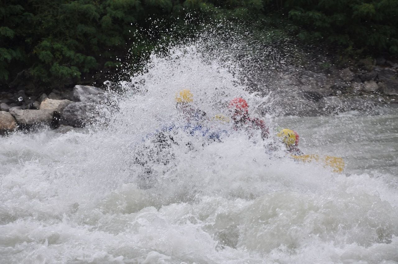 Wildwasser Rafting Lütschine Interlaken