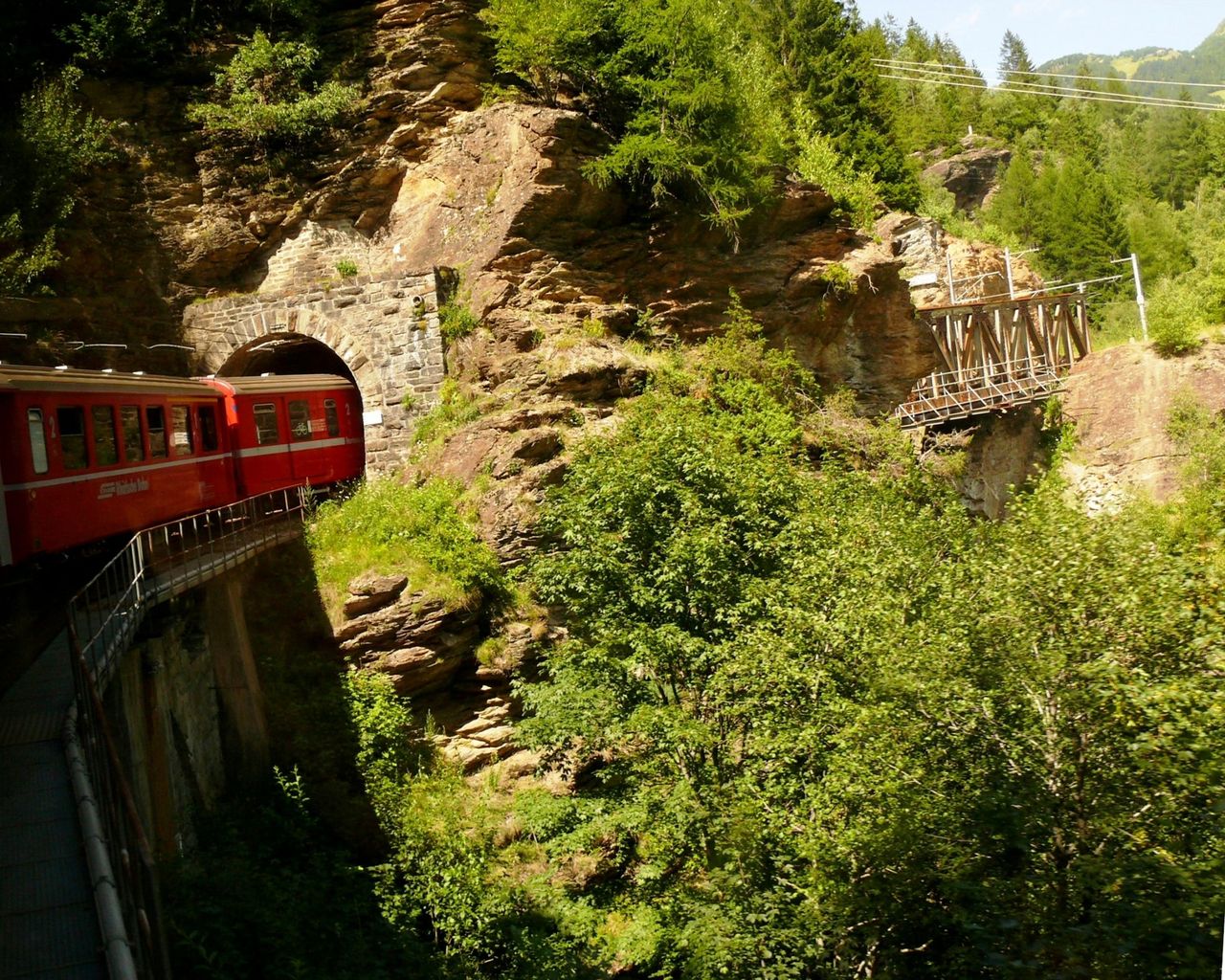 Bahnticket ab St. Moritz zur Alp Grüm und zurück
