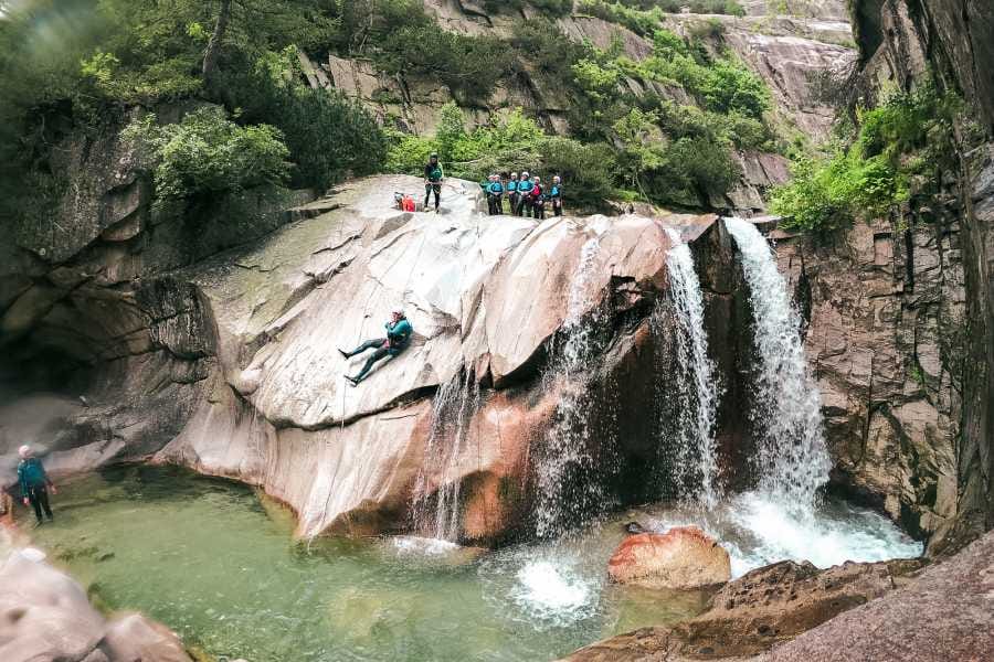 Grimsel Canyoning für Anfänger und Fortgeschrittene ab Interlaken