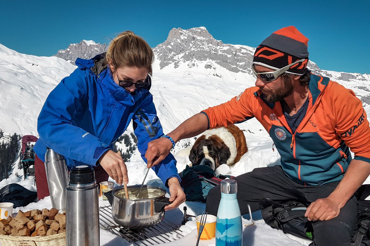 Schneeschuhwandern mit Fondueplausch am Gipfel ab St. Antönien Prättigau