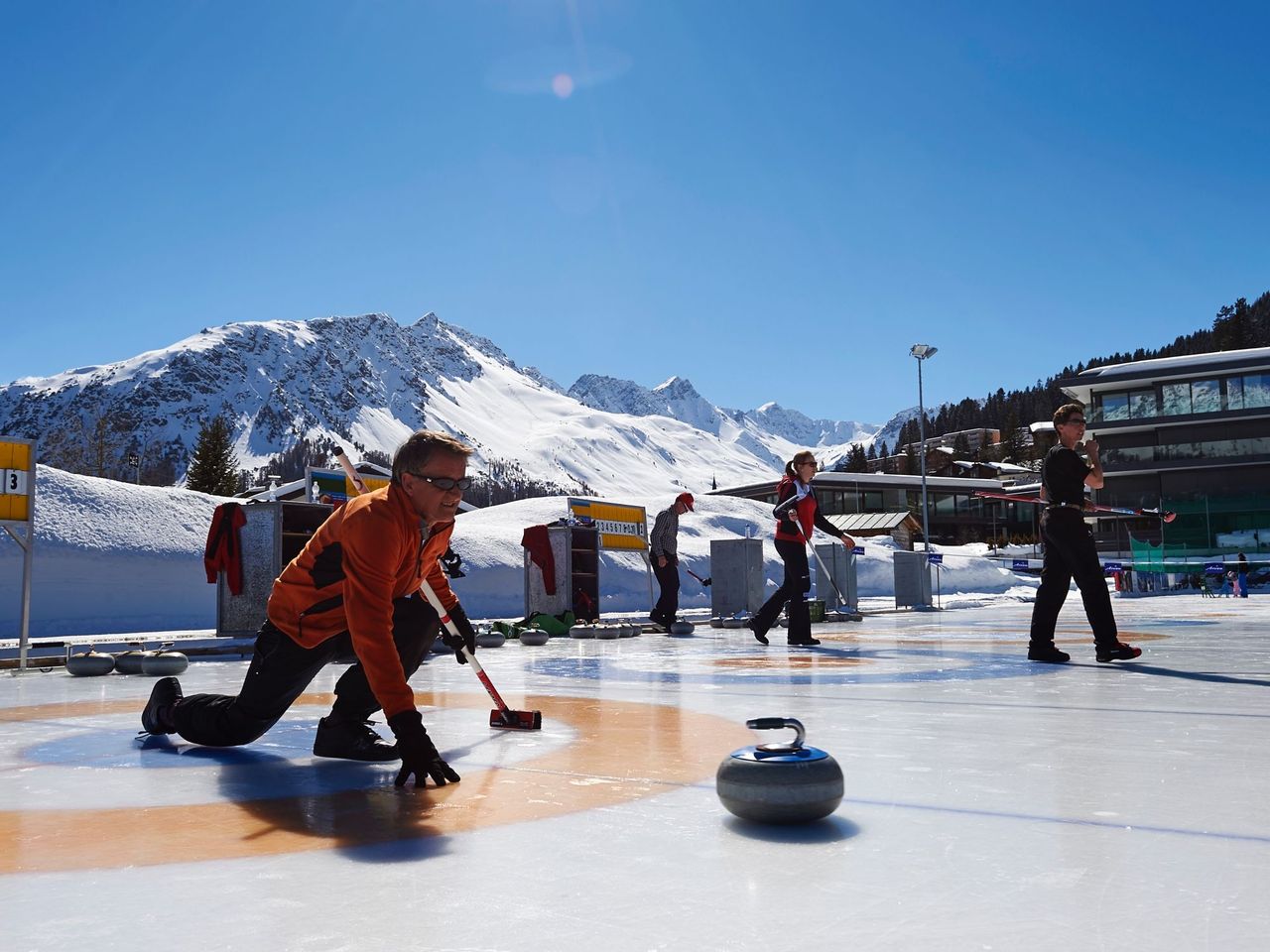 Curling trial course Arosa Monday