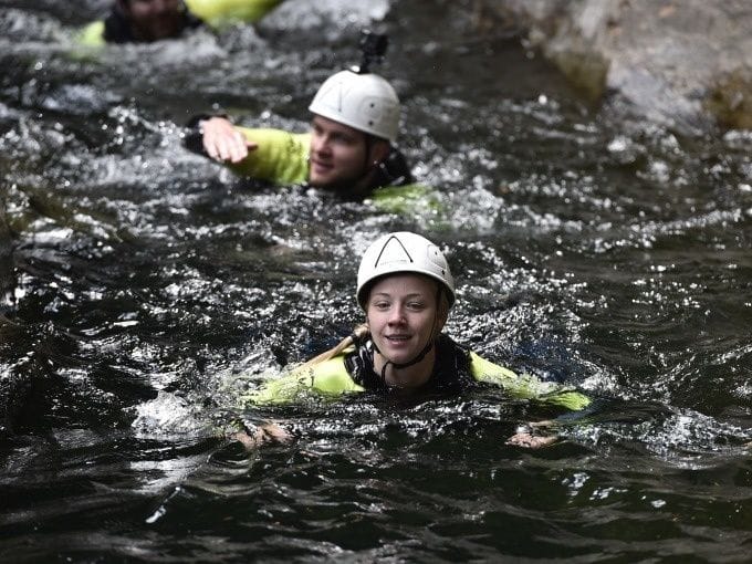 Iragna Schlucht Canyoning für Experten ganzer Tag ab Riviera