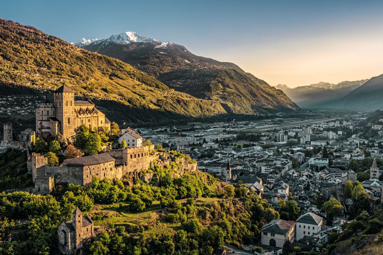 Sion