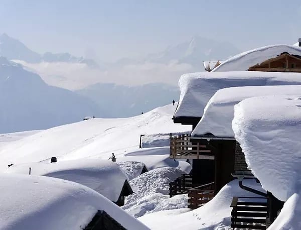From Lucerne: private ski bus to Grindelwald