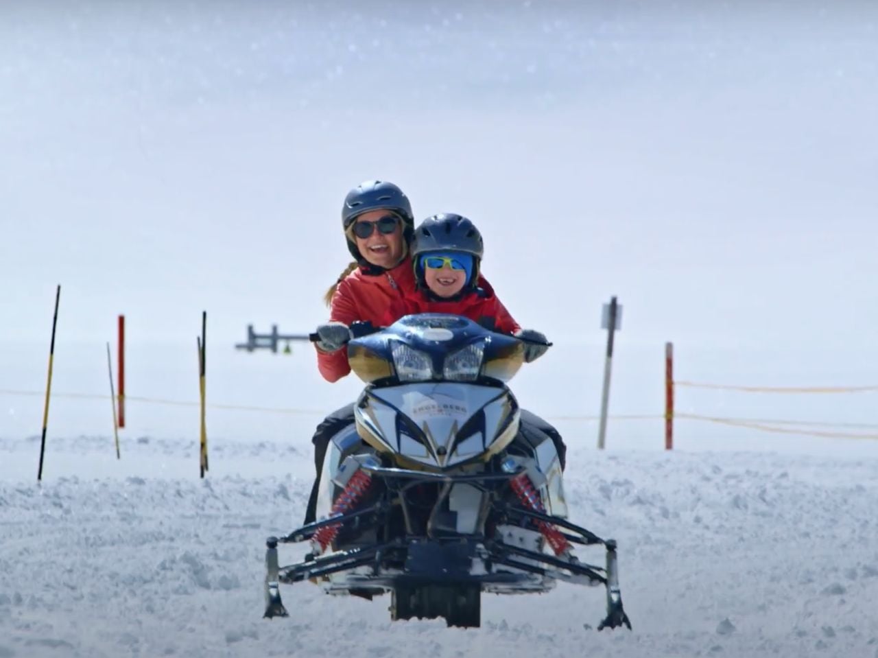 Schneemobil, Moonbike und Bobsla fahren im SnowXpark Engelberg Titlis