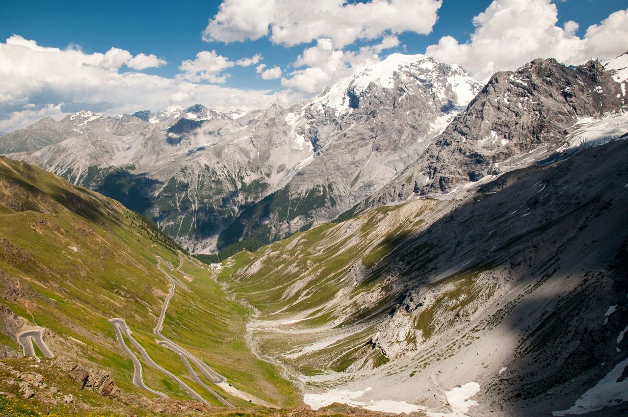 Stelvio-Linie Postauto ab Müstair oder Tirano