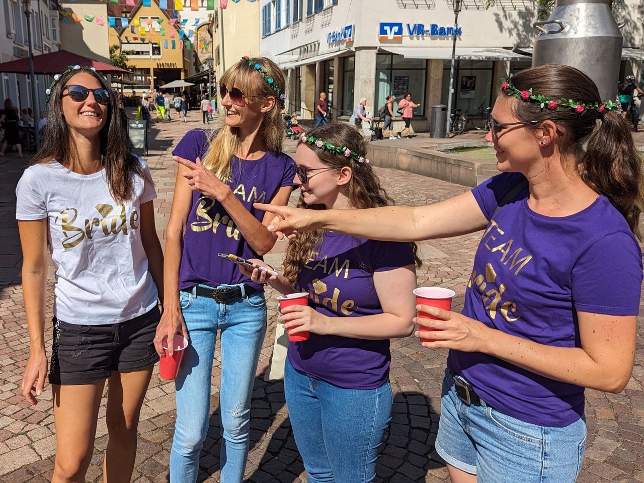 "Beat the Braut" in Locarno: actionreicher Junggesellinnenabschied