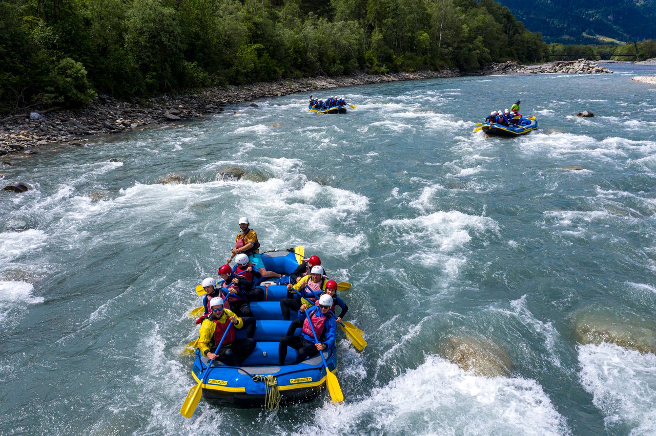 Rafting Tour Vorderrhein mit Grillplausch