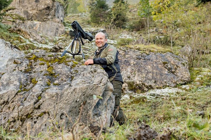 Wildtierbeobachtung Bartgeier und Steinadler im Calfeisental