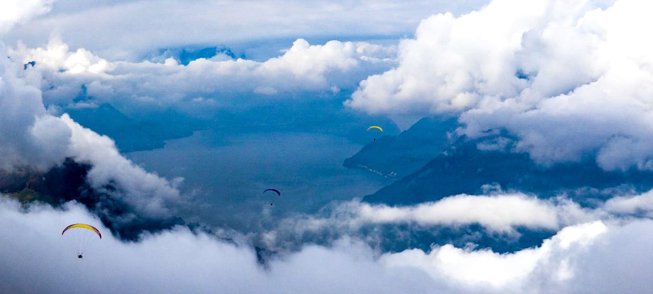 Urmiberg Gleitschirmfliegen Vierwaldstättersee Region