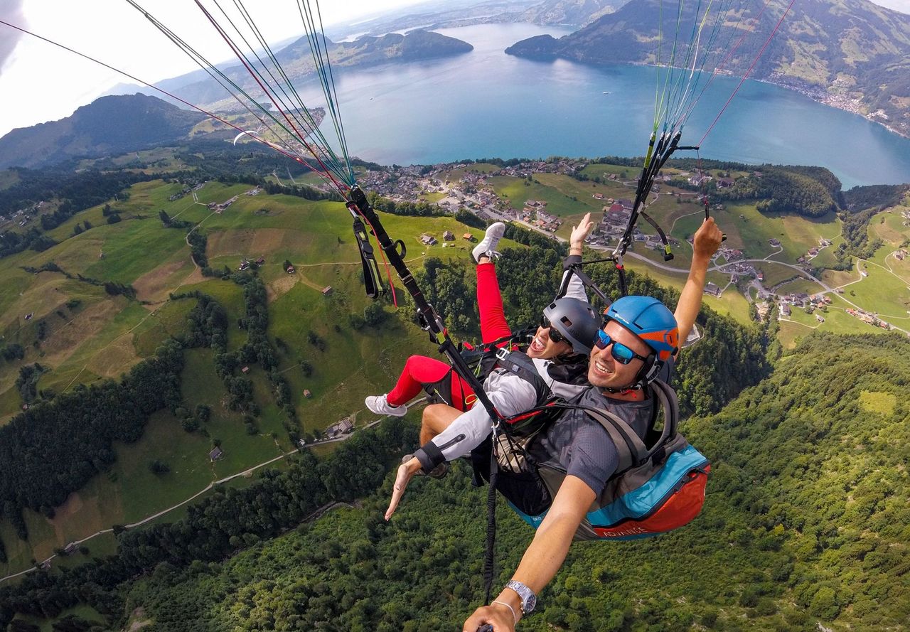 Urmiberg Gleitschirmfliegen Vierwaldstättersee Region