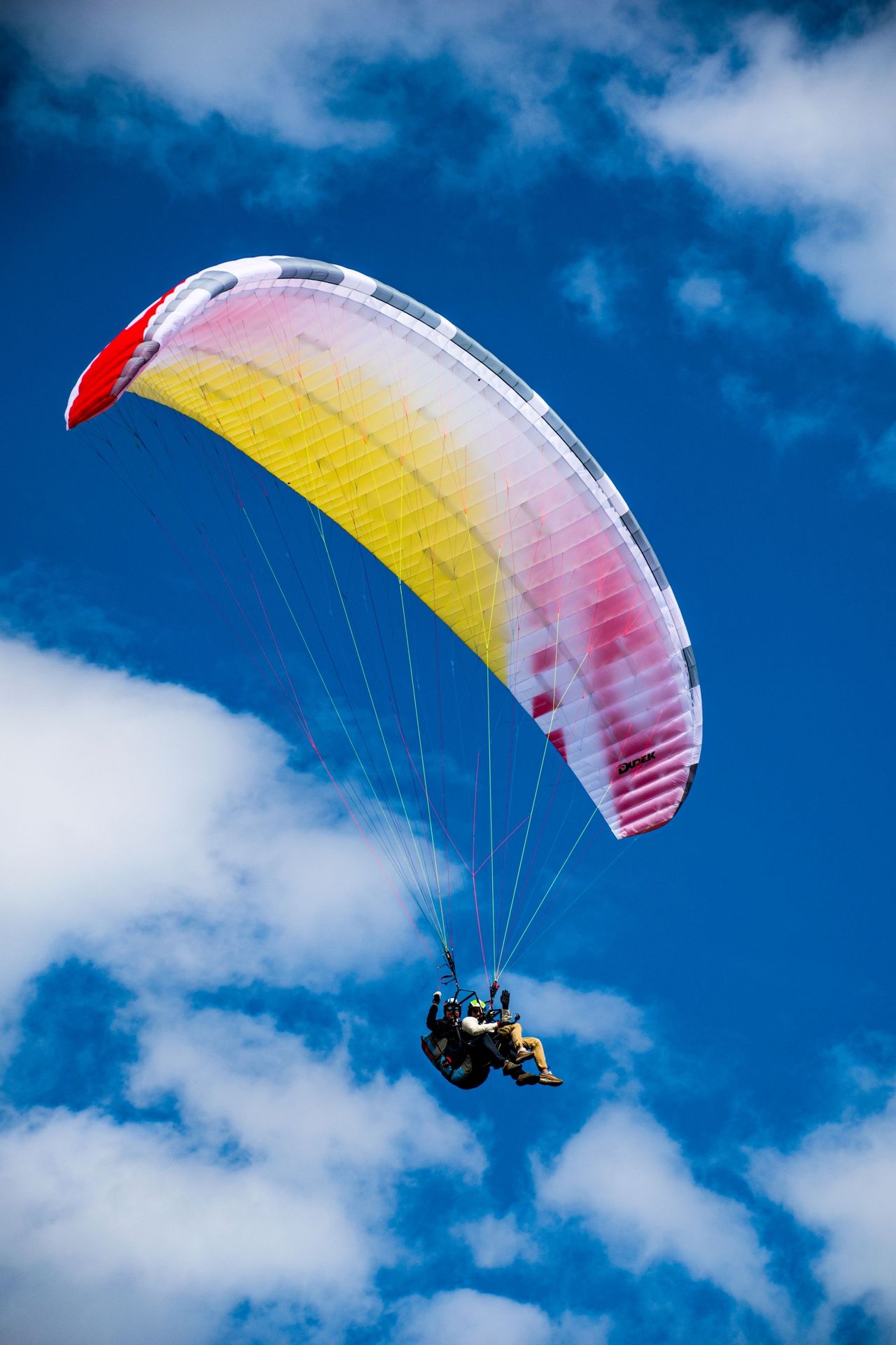 Emmetten Gleitschirmfliegen am Vierwaldstättersee