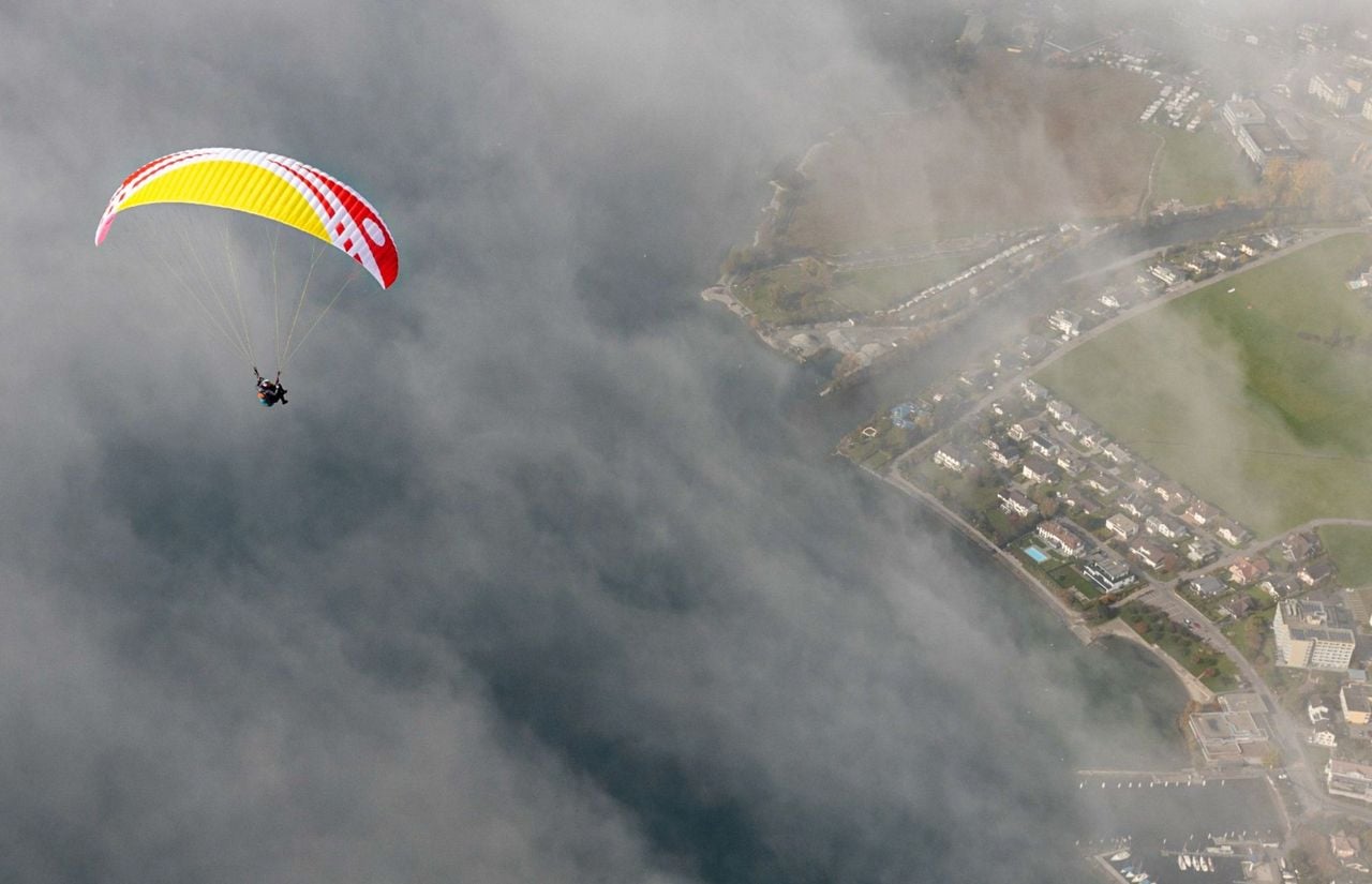 Urmiberg Gleitschirmfliegen Vierwaldstättersee Region