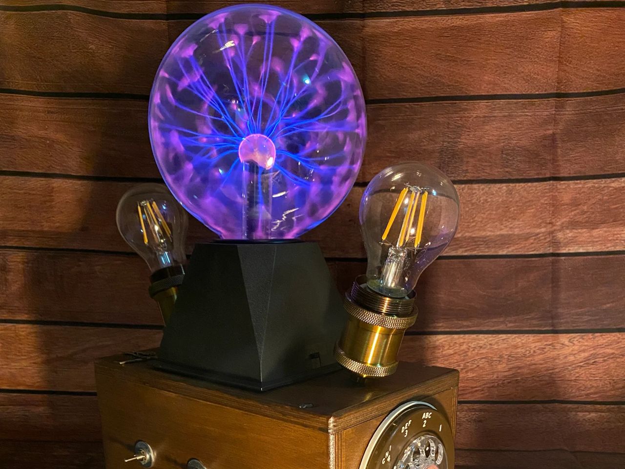 "Tesla Box" Escape Room in Ausserberg
