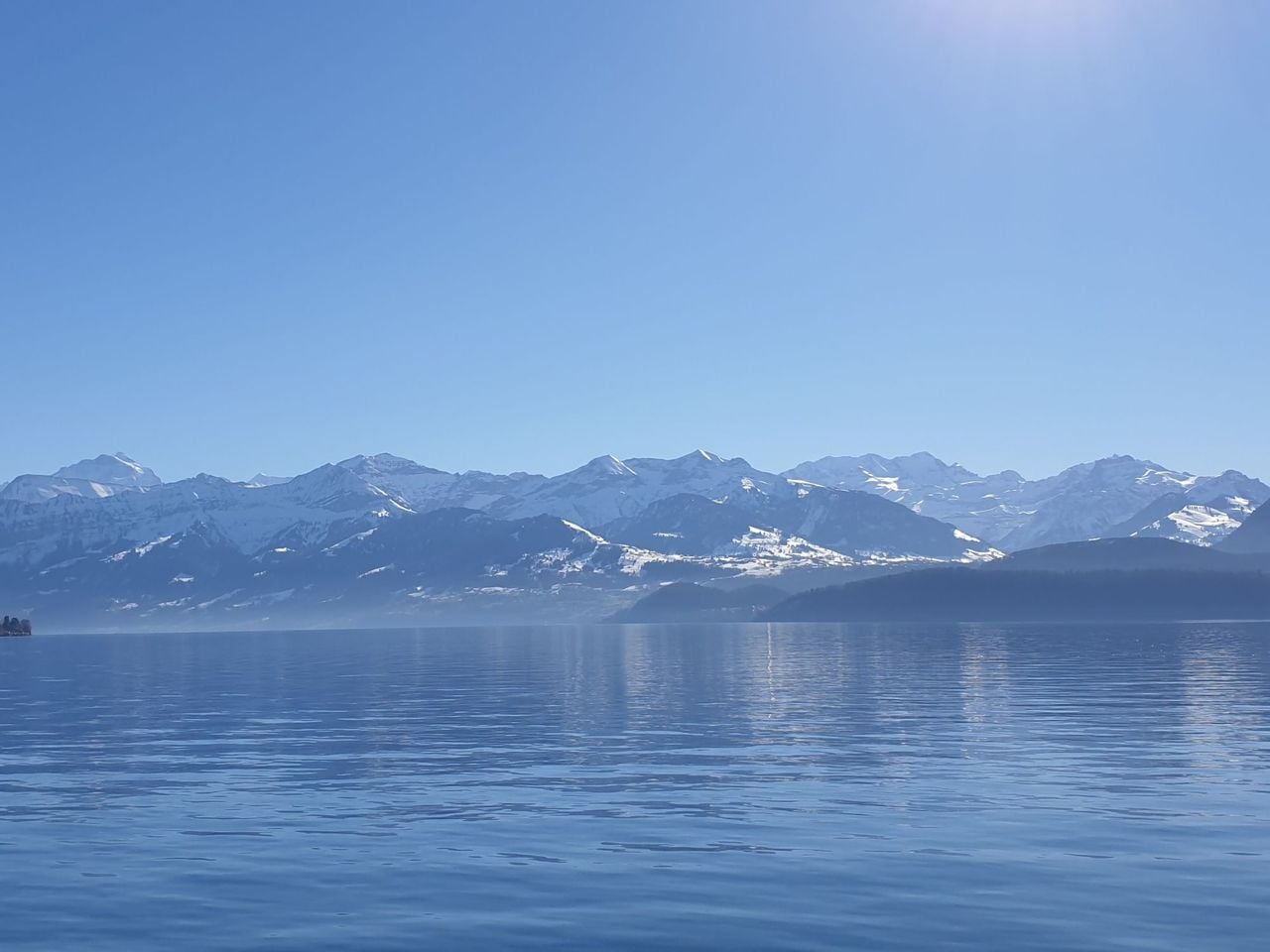 Ab Interlaken: Tagestour Thunersee mit lokalem Guide