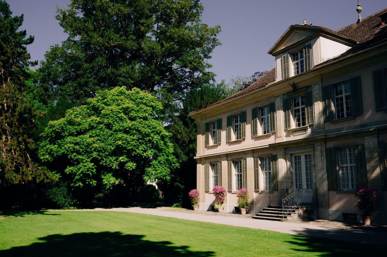 Villas and Gardens in Winterthur City Tour