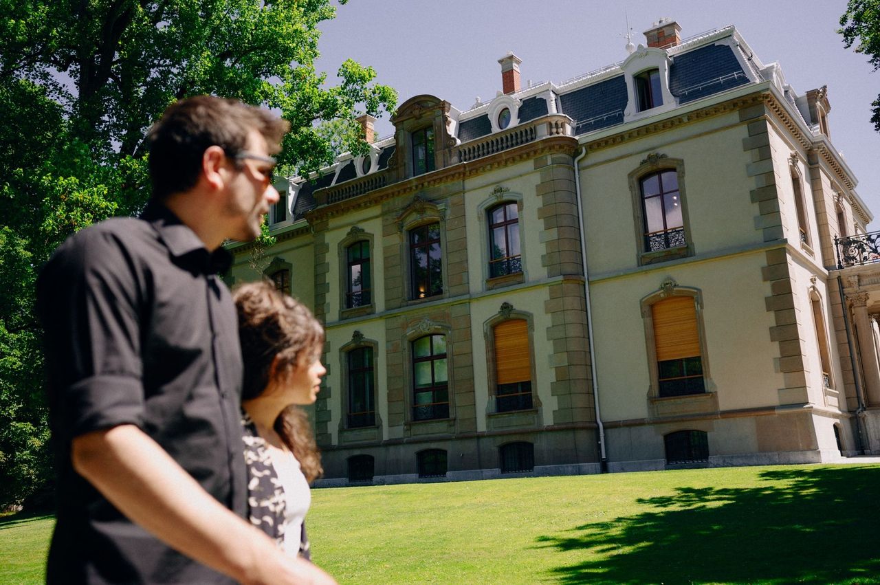 Villas and Gardens in Winterthur City Tour