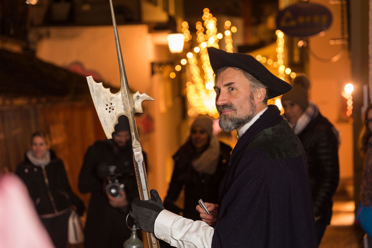 “Nachtwächter” Historische Stadtführung Zürich