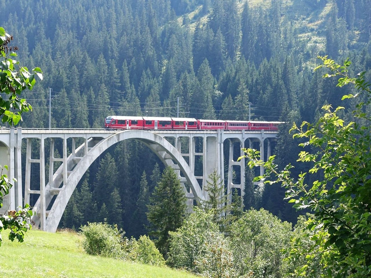 Bahnticket zwischen Chur und Arosa