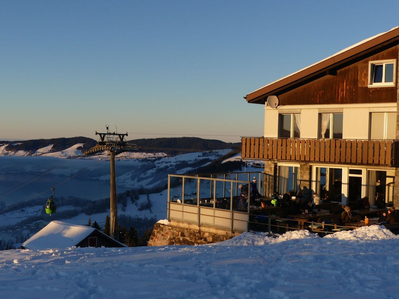Frühstück im Berggasthaus Mostelberg