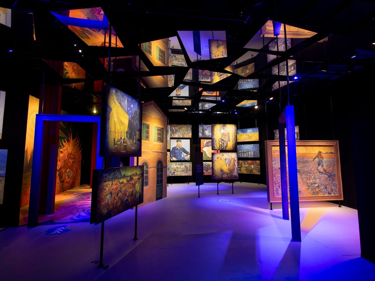 Ticket "VINCENT – Zwischen Wahn und Wunder" immersive Ausstellung Lichthalle Maag Zürich
