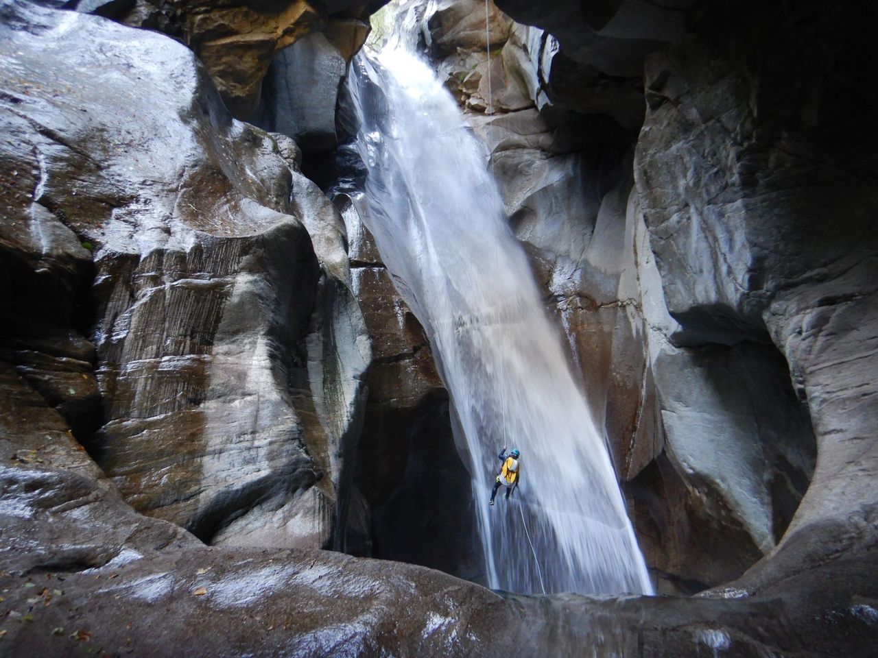 Lodrino Canyoning für Fortgeschrittene