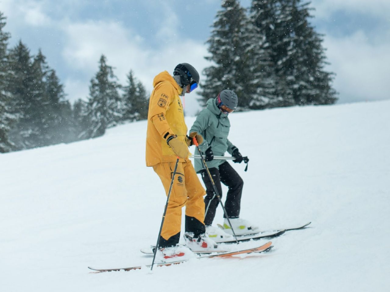 Adult Ski School Group Champéry