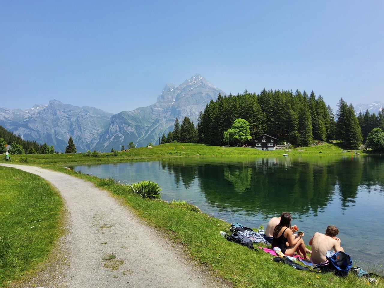 Geführte Wanderung zu versteckten Juwelen in den Alpen